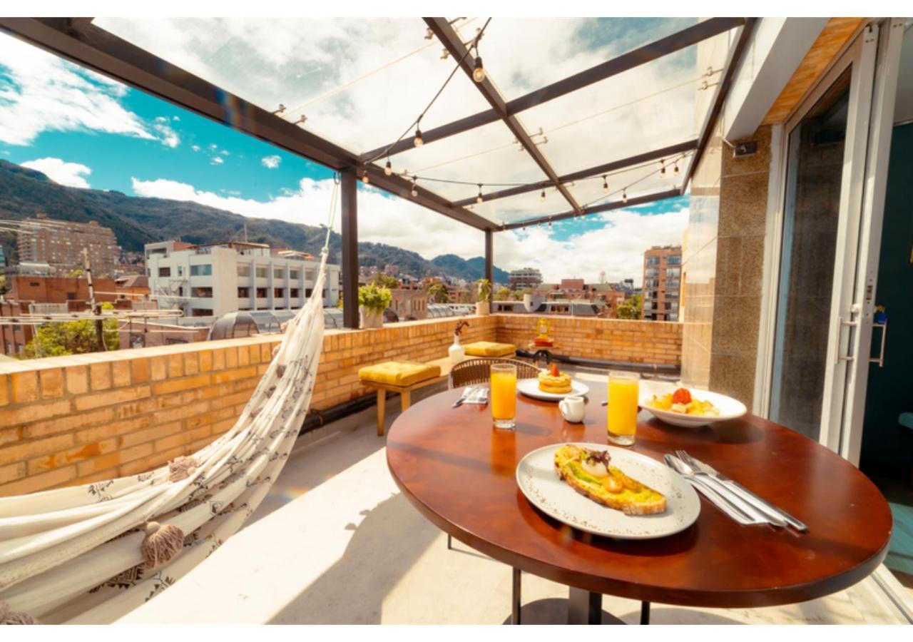 Ramada Bogota Parque 93 Hotel Bagian luar foto